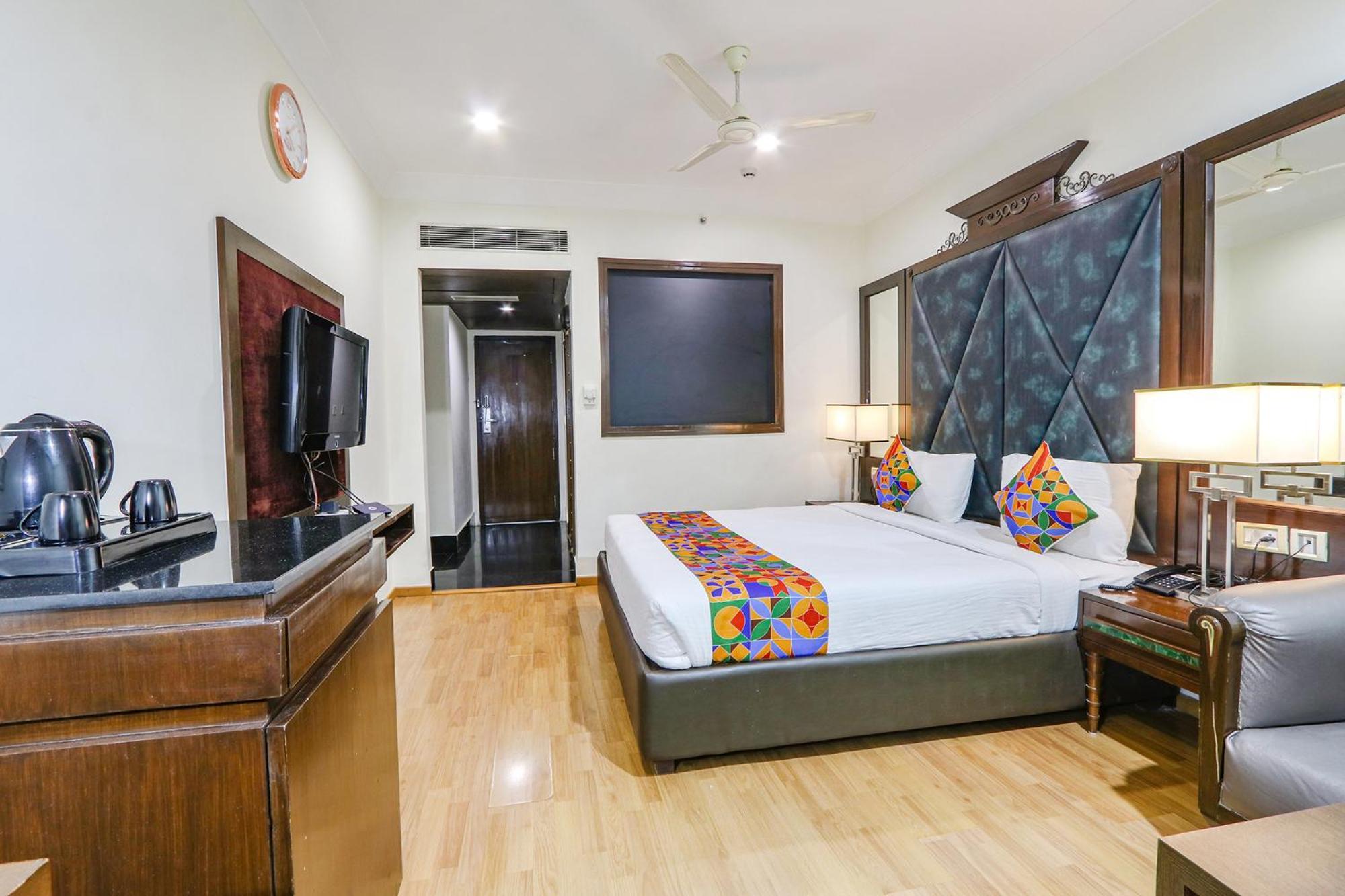 Fabhotel Prime Svm Grand - Banjara Hills Hyderabad Esterno foto