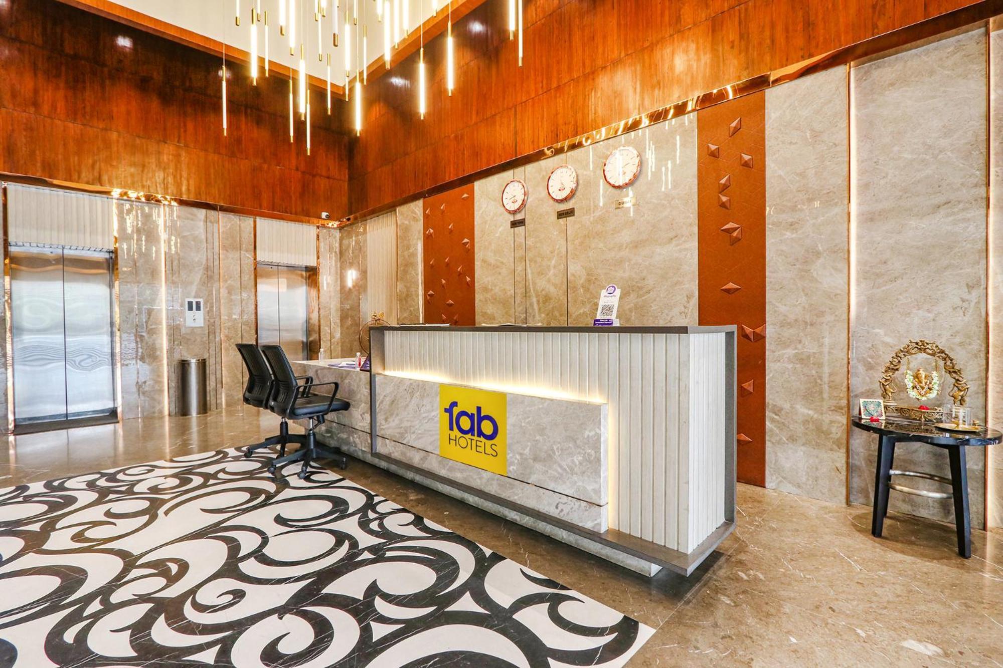 Fabhotel Prime Svm Grand - Banjara Hills Hyderabad Esterno foto